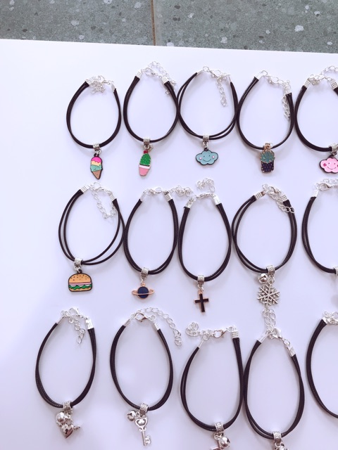 Vòng tay cartoon chọn mẫu