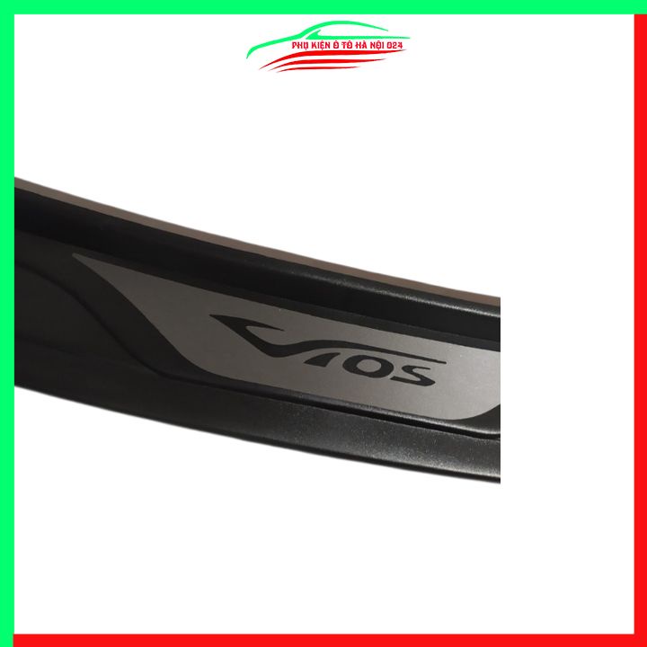 Ốp chống trầy cốp ngoài nhựa đen Vios 2014 2015 2016 2017 hàng loại 1 dán cốp sau chống xước trang trí xe