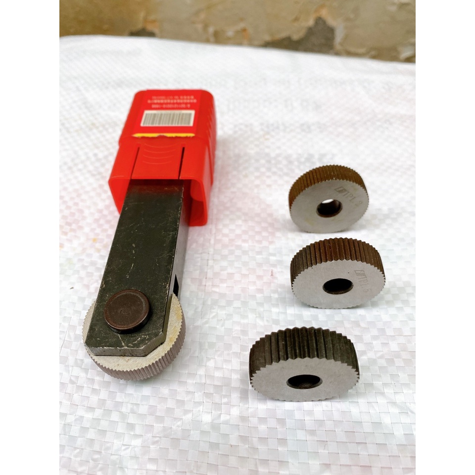 BỘ CÁN LĂN NHÁM THẲNG