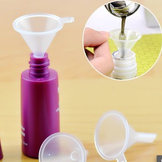 PHỄU TRONG SUỐT CHIẾT DUNG DỊCH CỠ NHỎ-- P940194