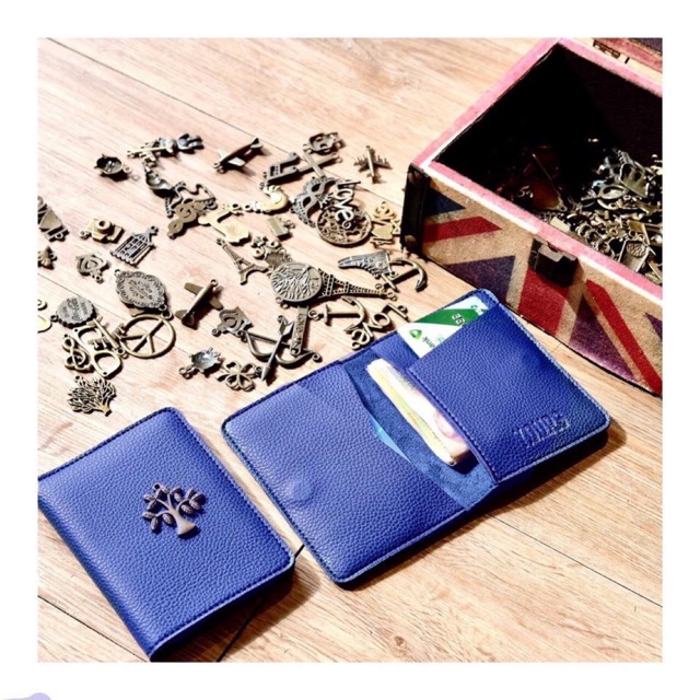 Ví Bizi namecard gắn nam châm chìm