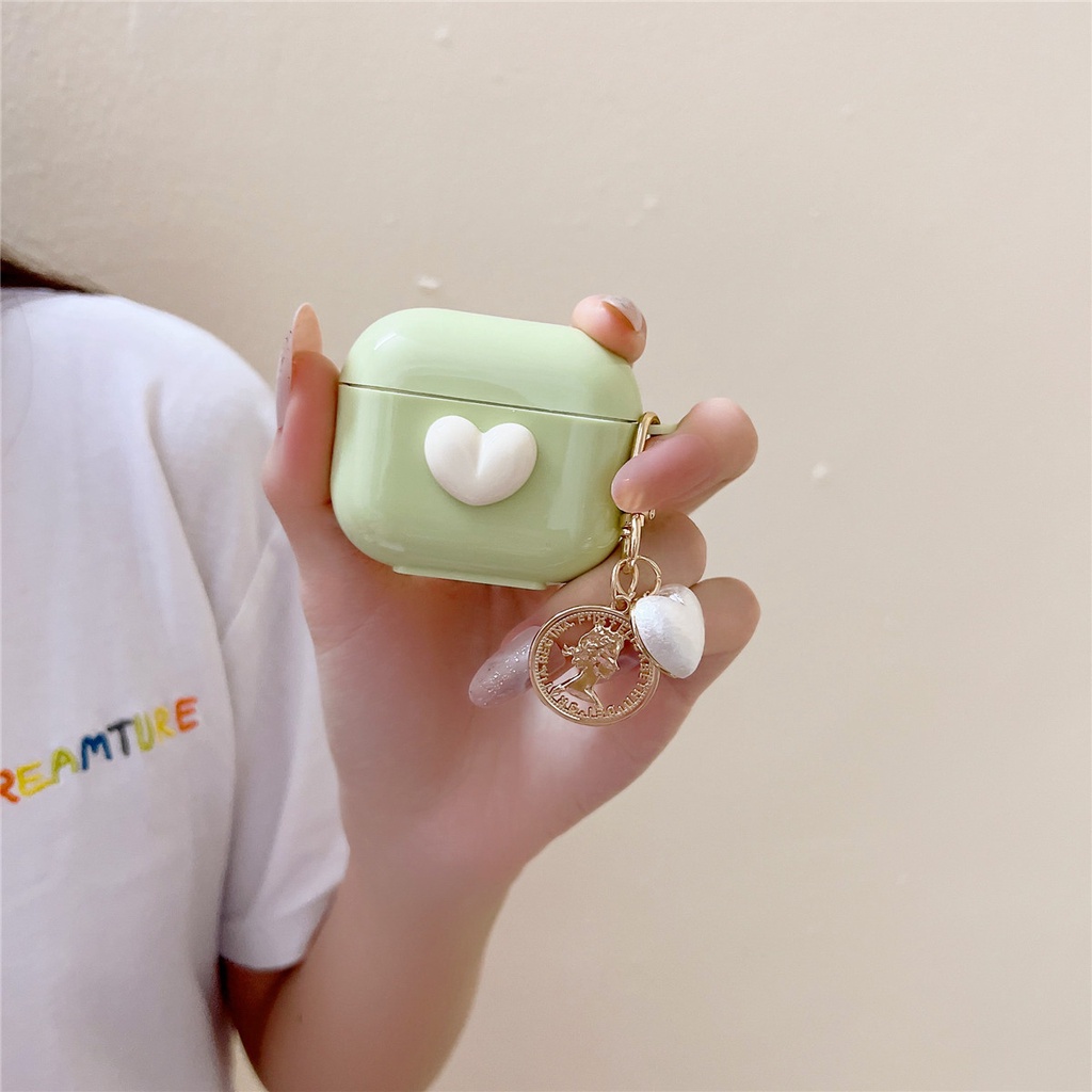 Vỏ Bảo Vệ Hộp Sạc Tai Nghe AirPod 1/2/3 Pro 1/2/3 Bằng Silicon Màu Trắng/Xanh Lá Phối Mặt Dây Hình Trái Tim Dễ Thương