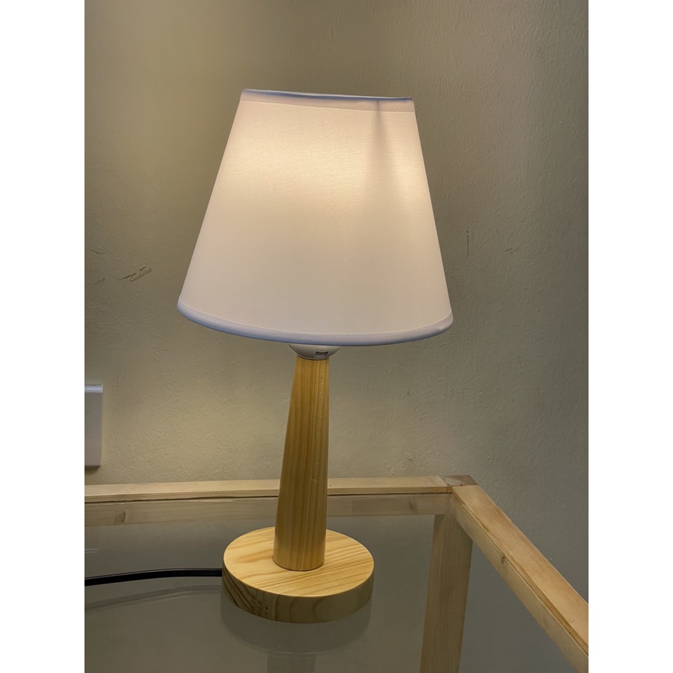 Đèn ngũ để bàn chân Gỗ cao cấp CAM KẾT CHẤT LƯỢNG SẢN PHẨM VÀ DỊCH VỤ TỐT NHẤT: