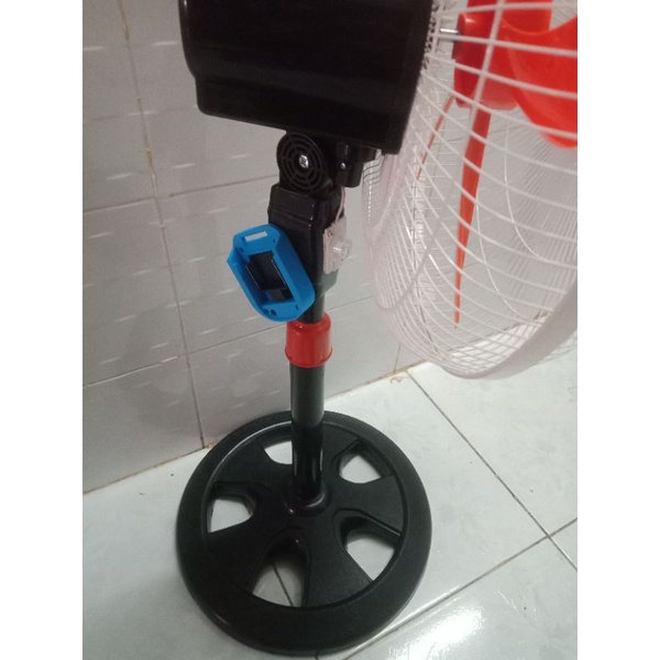 Quạt công nghiệp b4 sử dụng pin máy khoan mkita 18v 21v