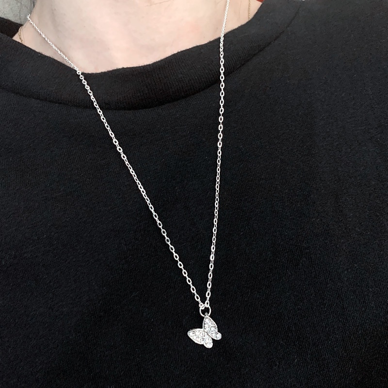 Dây chuyền thép titan mạ bạc hình bướm đính đá zircon nhân tạo phong cách Hàn Quốc