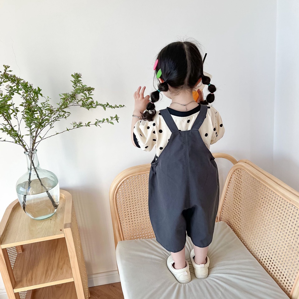 Quần yếm cho bé chất liệu vải thô khaki, có dây điều chỉnh, có túi hai bên phong cách cá tính dành cho bé từ 7-24kg