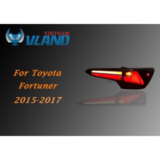 Đèn hậu cho Toyota Fortuner 2017 mẫu Lexus  (1 bộ 2 cái)