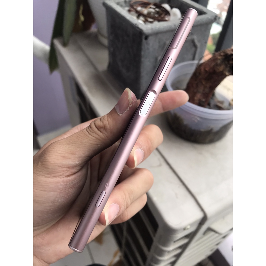 Điện Thoại Sony Xperia XZ1 Bản 4/64Gb Likenew | BigBuy360 - bigbuy360.vn