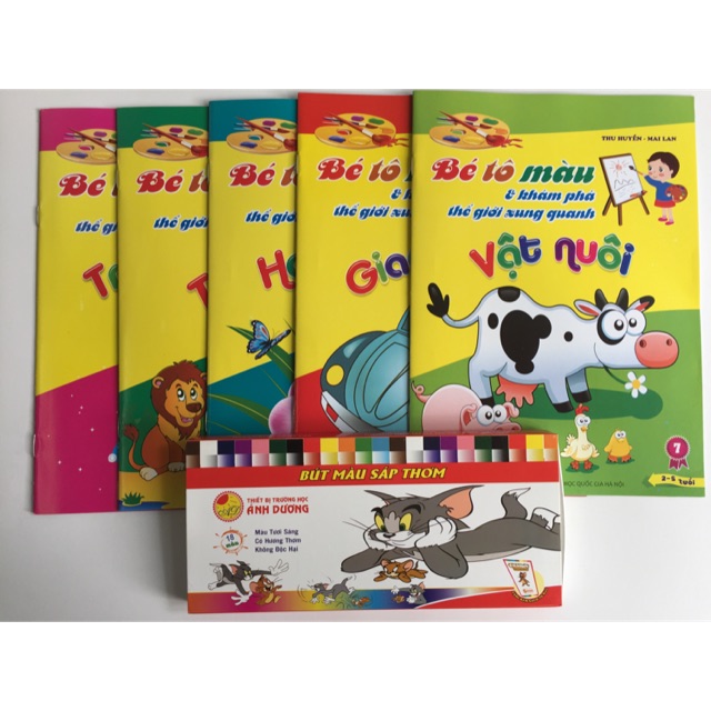 Set 5 q tô màu kèm sáp dành cho bé; gồm 5 chủ đề hình khác nhau giá chỉ có 38k( lưu ý hình ngẫu nhiên)