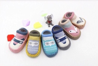 Set 3 đôi vớ giày tập đi cho bé
