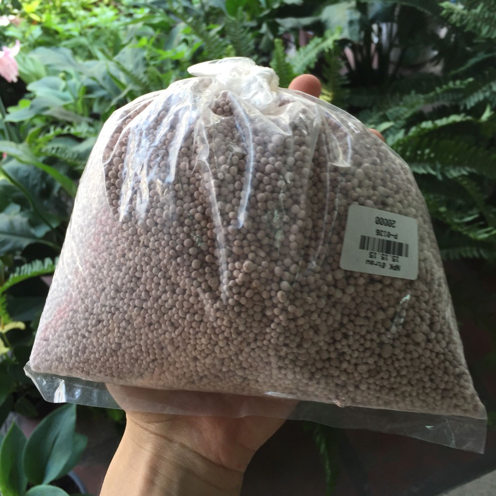 Phân bón NPK đầu trâu 15 - 15- 15 (gói 1kg)