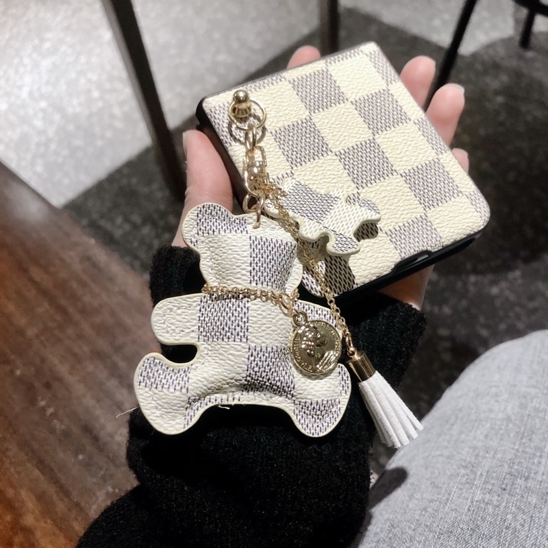 [HÀNGSẴN] Ốp da Samsung Z Flip 3 / Z Flip 4 hoạ tiết dây gấu (Ảnh shop chụp) / Z Flip3 / ZFlip3 / Z Flip4/ ZFlip4