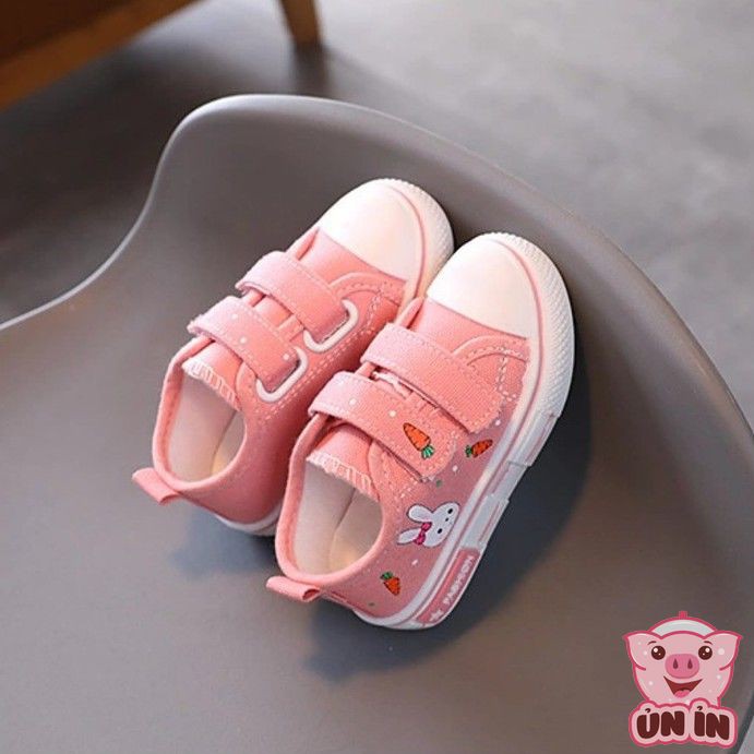 Giày Cho Bé Trai Bé Gái - Giày thể thao quai dán hình Thỏ cà rốt dễ thương đế siêu êm nhẹ phong cách Hàn Quốc M2128