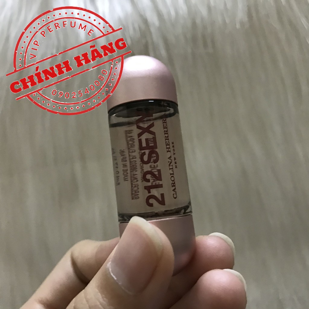 Nước hoa nữ chính hãng Carolina Herrera 212 Sexy EDP 5ml | BigBuy360 - bigbuy360.vn