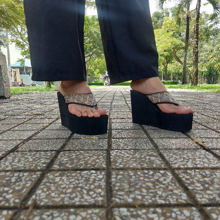 DÉP KẸP NỮ QUAI ĐÍNH ĐÁ CAO 9CM-12CM