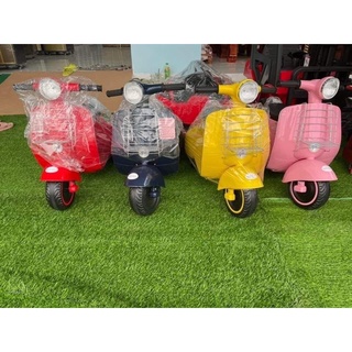 xe máy vespa điện mẫu 2022