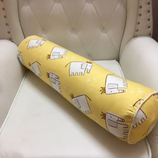 Gối ôm trẻ em cotton lụa