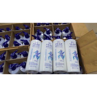 Sữa tắm ý dĩ Hatomugi Moisturizing and Washing