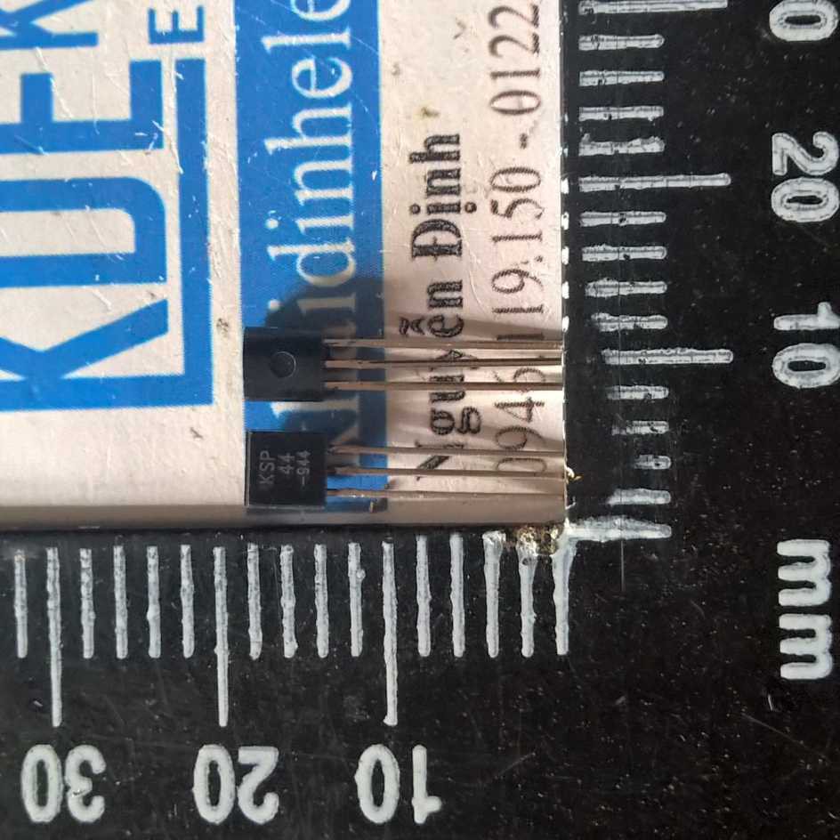 20 con KSP44 KSP 44 400V 0.3A TO-92 NPN-TRANS loại thuận kde1557