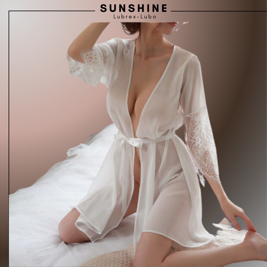 Áo choàng kimono Voan lụa phối ren cao cấp SUNSHINE LUBREX-LUBO Màu Trắng TINH KHÔI