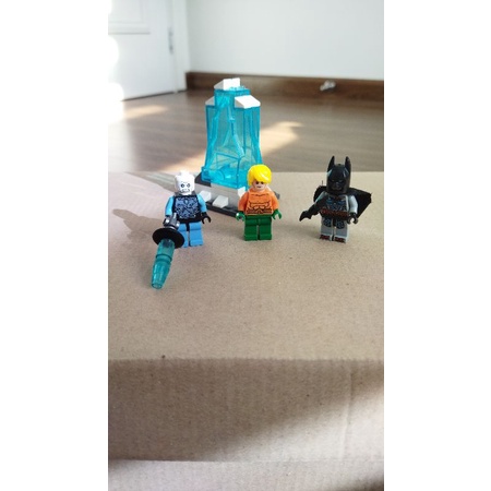 Mô hình 2hand lego batman