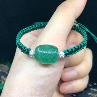 Vòng tay Dâu Tây Xanh kết dây handmade