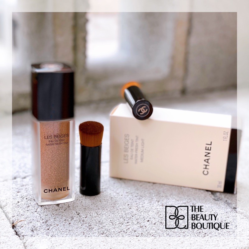 Kem nền tươi Chanel Les Beige Eau de teint | BigBuy360 - bigbuy360.vn