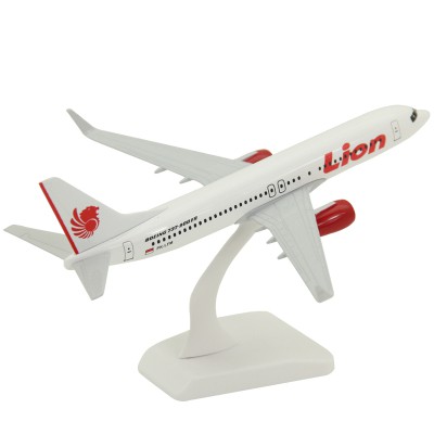 Mô hình máy bay Lion 18cm có bánh xe+ đế trưng bày