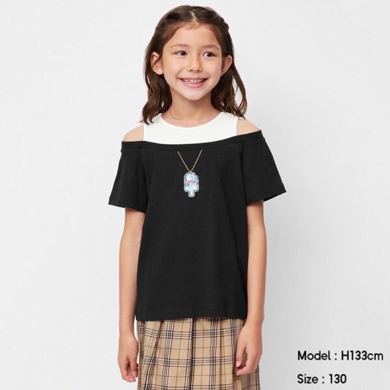 Áo phông ngắn tay phối màu bé gái tuổi teen hở vai có hình que kem xinh xắn của GU - Nhật