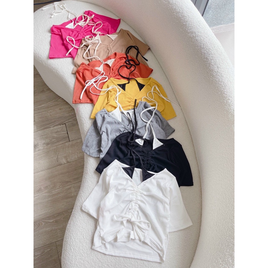 Áo croptop cổ yếm tay ngắn rút dây ngực phong cách Hàn Quốc