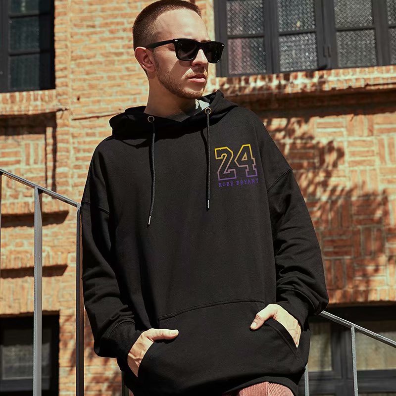 Áo hoodie có nón trùm dáng rộng in hình siêu sao bóng rổ số 24 phong cách cá tính M-8XL