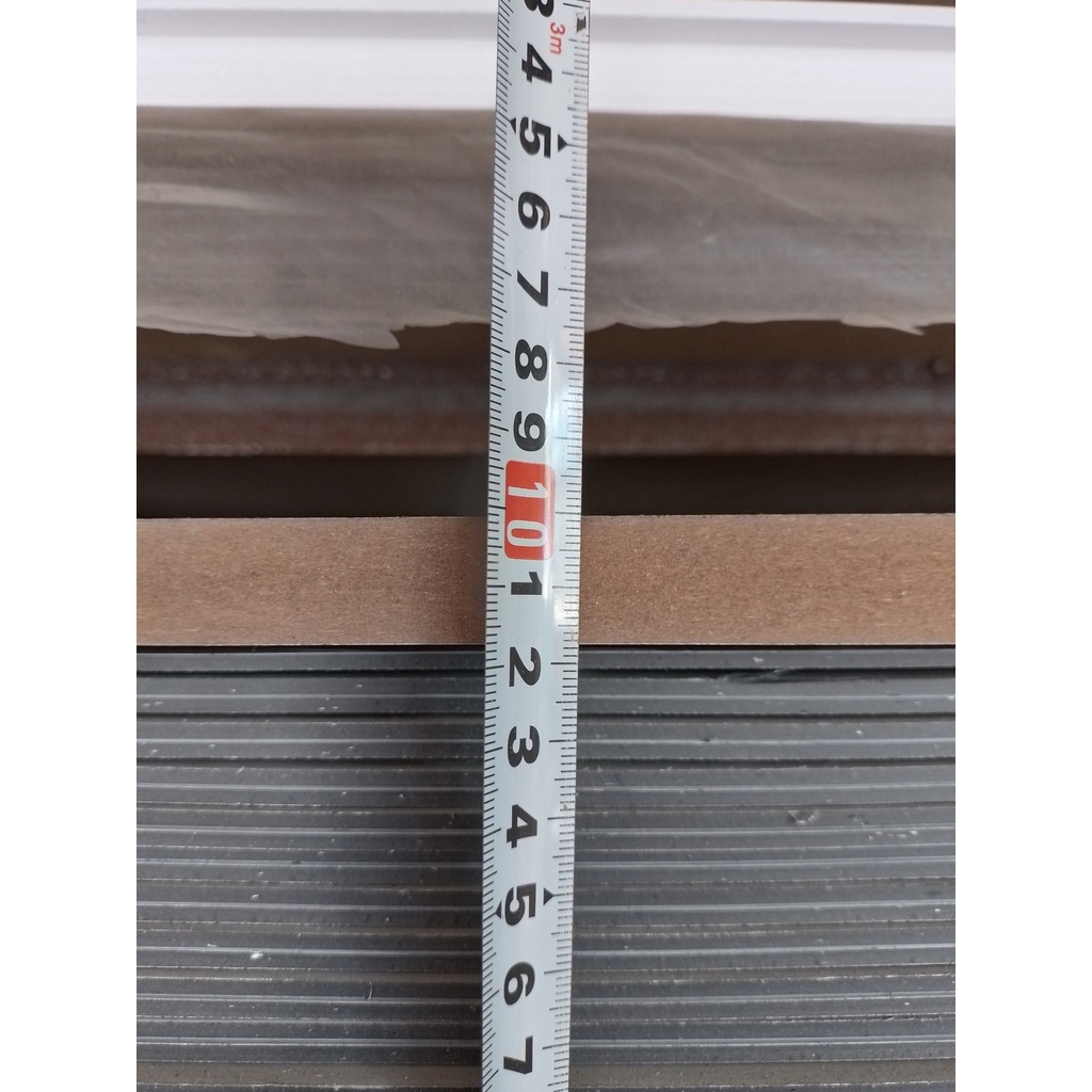 Tấm ván MDF 17 ly phủ melamine 2 mặt trắng , 2 mặt đen dùng làm kệ trang trí , dcor