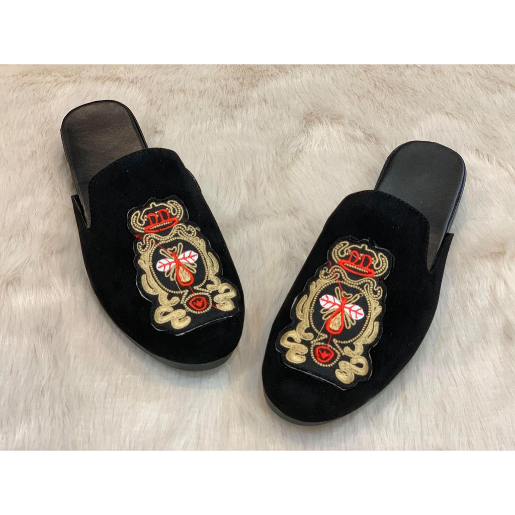 Sục Vải Nhung Con Ong Vàng Đỏ Nam Lịch Lãm Phong Cách Quý Ông | BigBuy360 - bigbuy360.vn