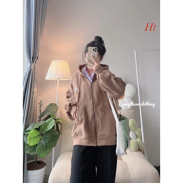 Áo khoác nỉ cotton logo người HT12