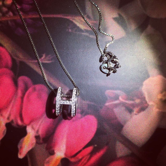 Dây chuyền mặt hình chữ H đính đá zircon thời trang cho nữ