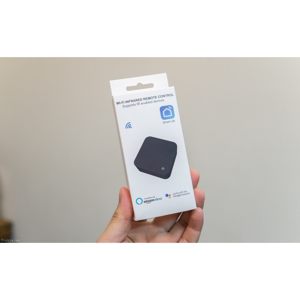 Bộ điều khiển hồng ngoại Tuya S06 Pro bản mới 2021 – Tích hợp cảm biến độ ẩm, nhiệt độ