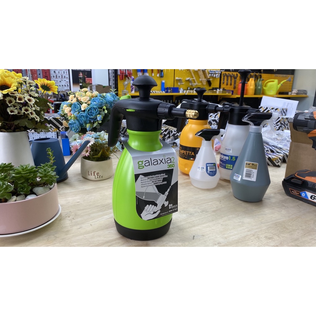 Bình xịt tưới cây 2 lít Galaxia 2 xoay 360 độ Epoca 8528. Sản xuất tại Italia