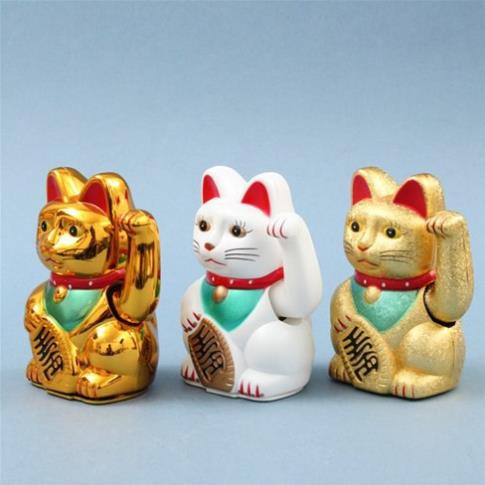 Mèo Thần Tài Phú Quý, mèo may mắn, mèo vẫy tay màu vàng