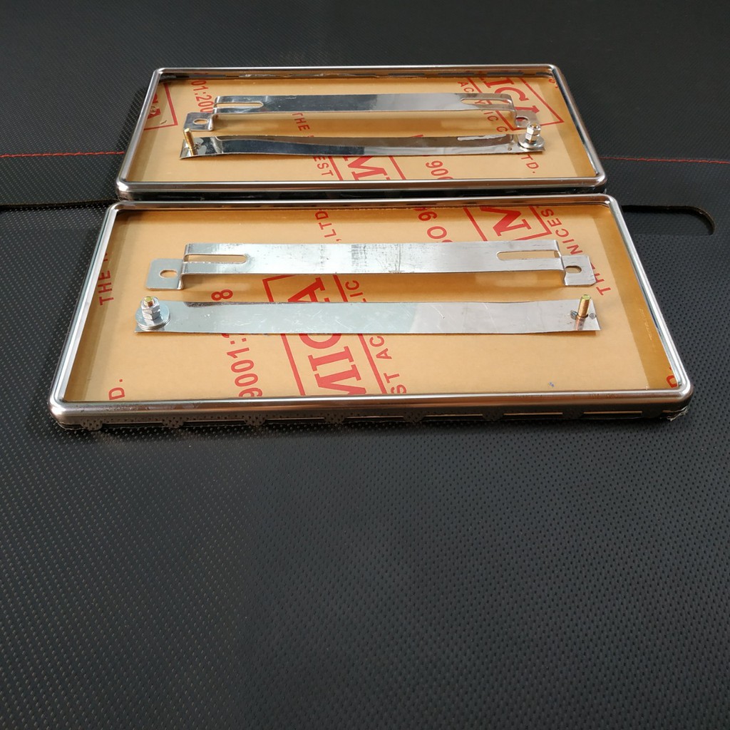 Bộ 2 khung biển số ô tô kích thước mới 2 biển bằng nhau cho xe vận tải và xe đăng ký sau ngày 1/8 khung inox có viền bao