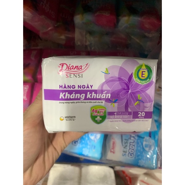 Băng Vệ Sinh Hàng Ngày Diana Sensi Cool Fresh Bịch 20 Miếng