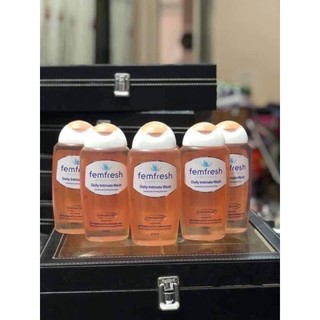 DUNG DỊCH VỆ SINH PHỤ NỮ NIVEA INTIMO