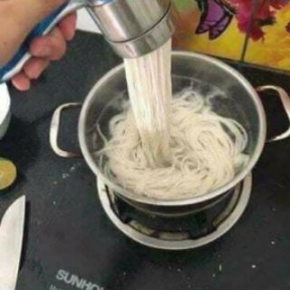 Khuôn làm bún 5 đầu