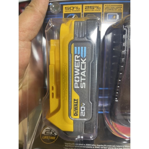 Pin dewalt 20 v power stack 1.7ah mỹ về