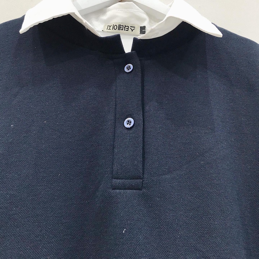 Áo Sweater nữ trơn Form Rộng có cúc -1739 IAMC.Closet | BigBuy360 - bigbuy360.vn