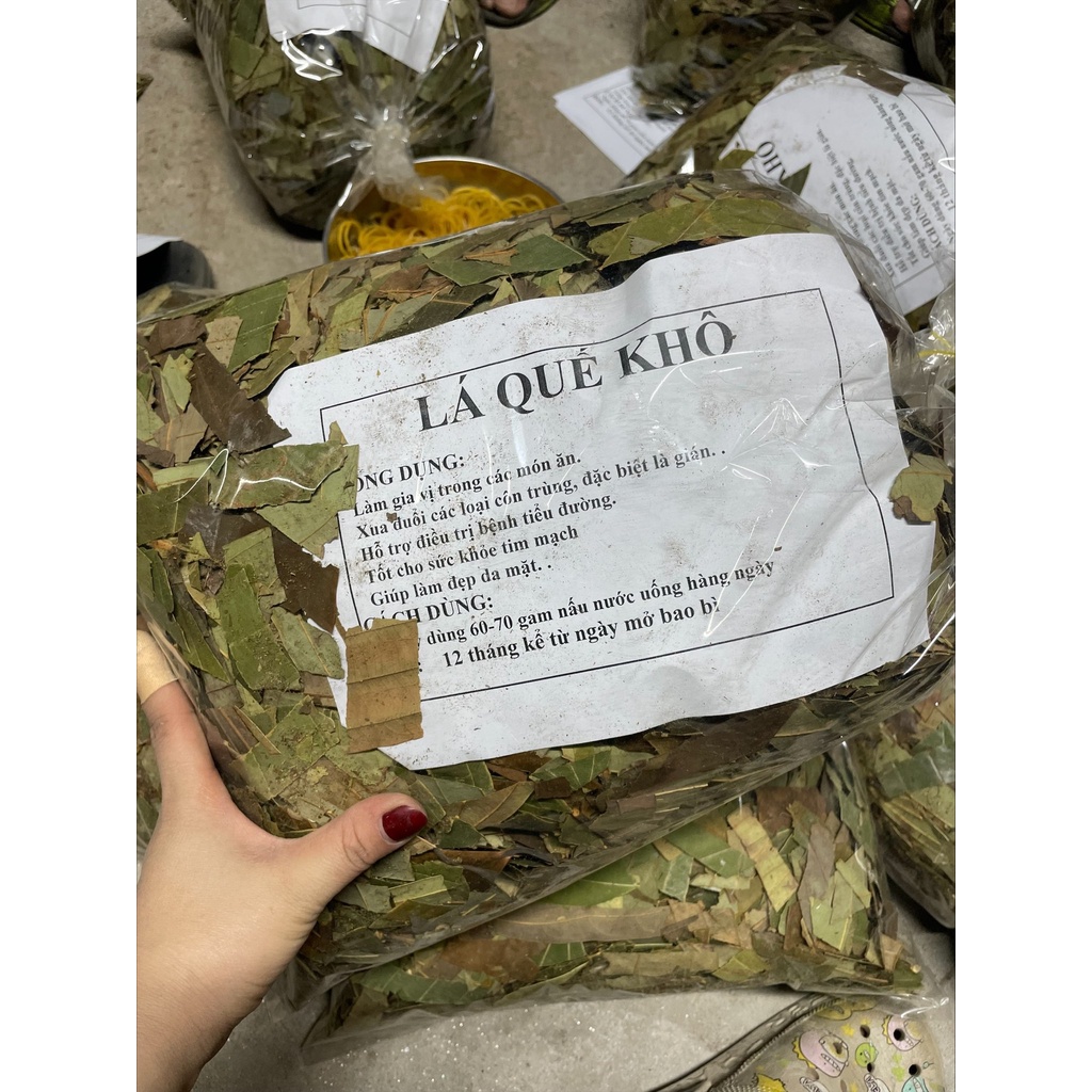 Lá quế khô 1KG