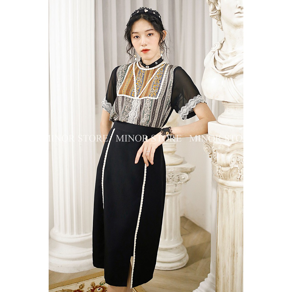 CHÂN VÁY SUÔNG XẺ TÀ PHỐI 2 ĐƯỜNG REN [MINOR TRYPHENA]