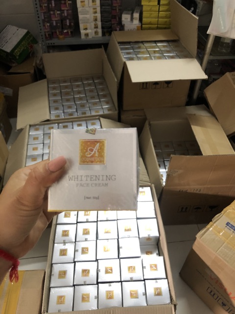 Kem dưởng da( chính hảng đảm bảo 100 % hàng thật) | BigBuy360 - bigbuy360.vn