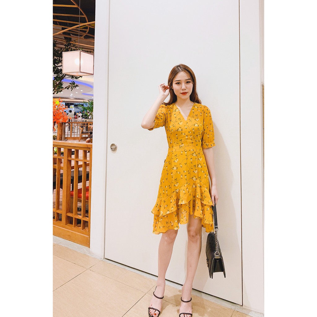 [Mã WABRWA15 giảm 15% đơn 300K] Đầm xòe ngắn tay vạt lệch 2 tầng bèo - 20Again - DEA0320 | BigBuy360 - bigbuy360.vn
