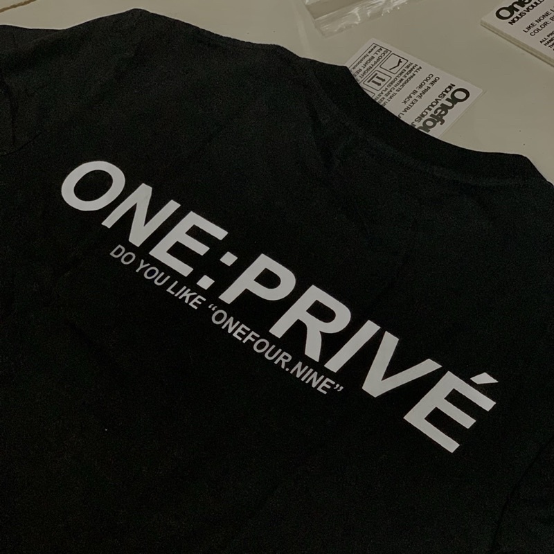 Áo Thun One Privé Màu Đen