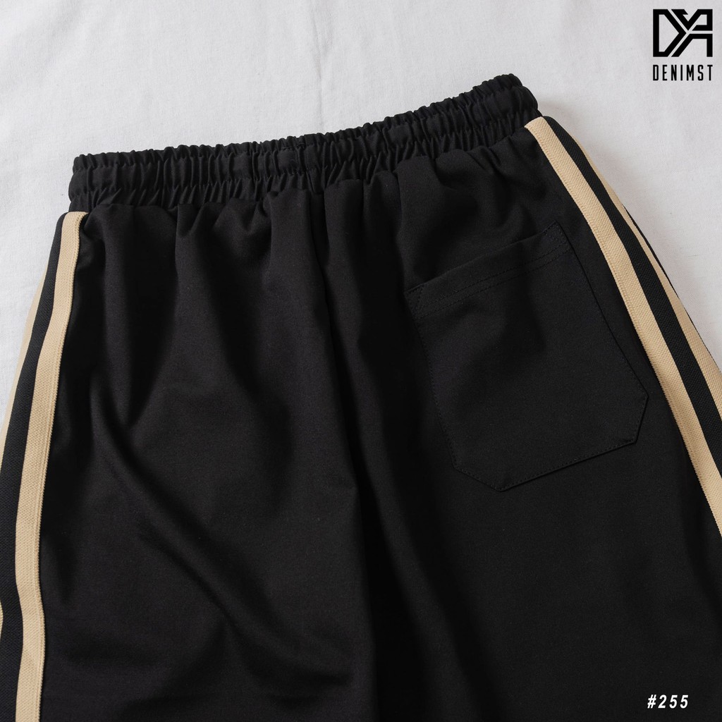 Quần short nỉ sọc DENIMST chất liệu 100% cotton co dãn 4 chiều, đanh chất, mềm mại, form suông 255 | BigBuy360 - bigbuy360.vn